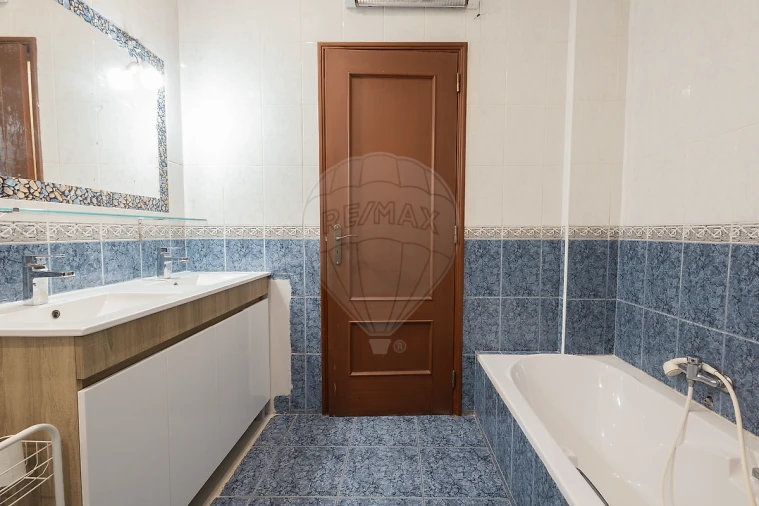 Moradia T3 para Venda em Nossa Senhora do Pópulo, Coto e São Gregório Foto 17