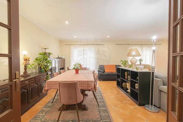 Moradia T3 para Venda em Nossa Senhora do Pópulo, Coto e São Gregório Foto 6