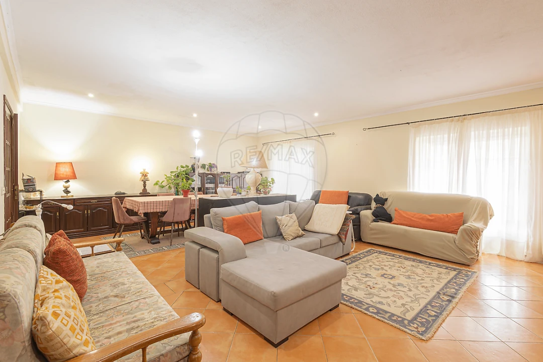 Moradia T3 para Venda em Nossa Senhora do Pópulo, Coto e São Gregório Foto 1