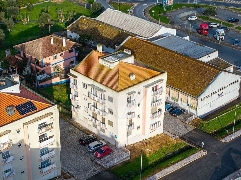 Apartamento T3 para Venda em Azambuja Foto 13