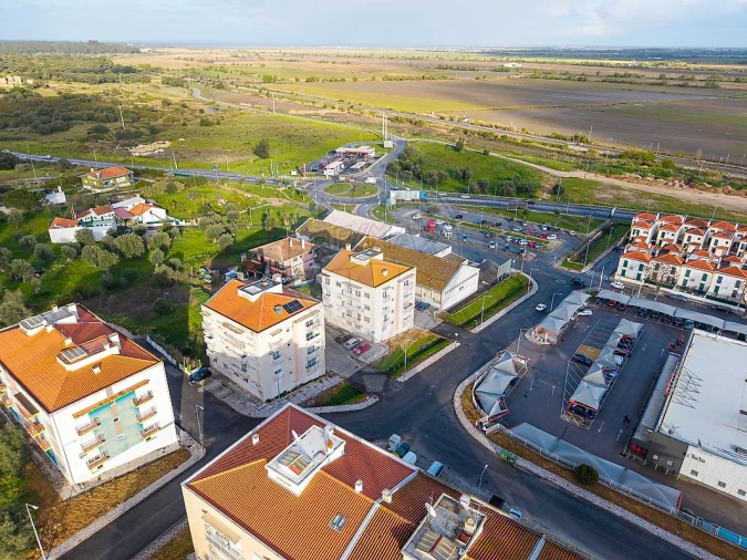 Apartamento T3 para Venda em Azambuja Foto 11