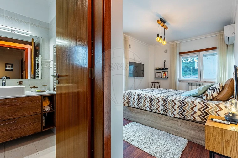 Apartamento T3 para Venda em Azambuja Foto 44