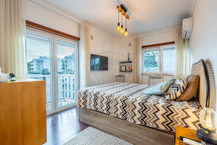 Apartamento T3 para Venda em Azambuja Foto 46