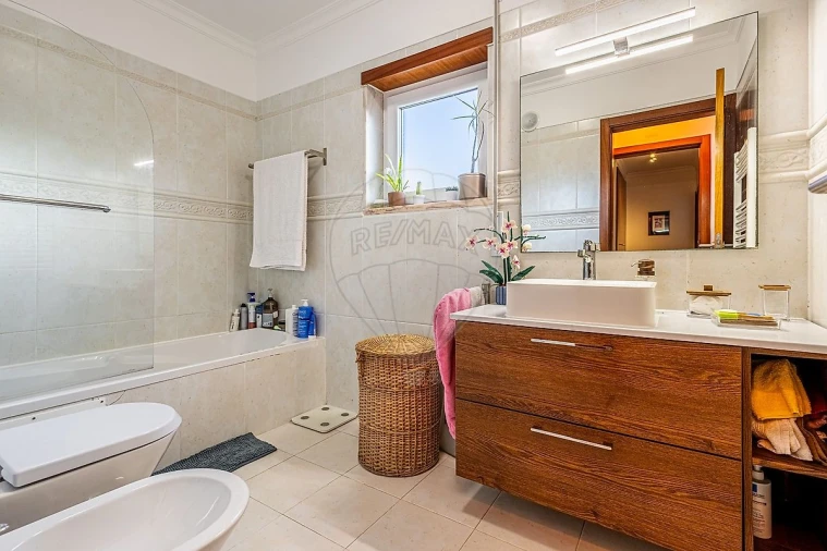 Apartamento T3 para Venda em Azambuja Foto 48