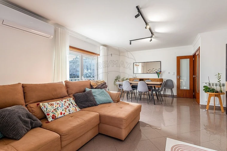 Apartamento T3 para Venda em Azambuja Foto 26