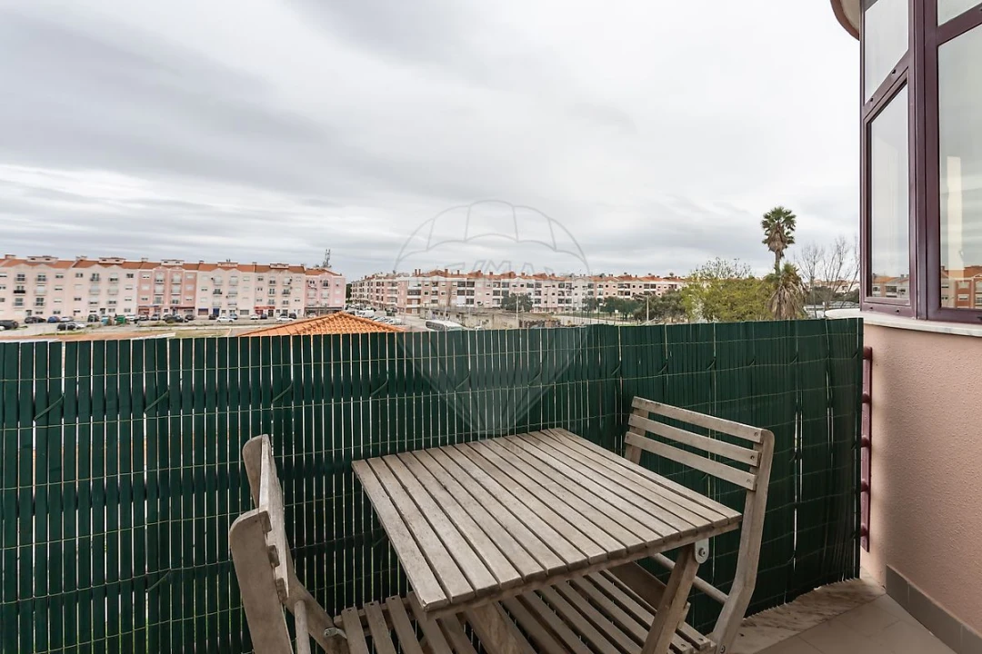 Apartamento T2 para Venda em Pinhal Novo Foto 12