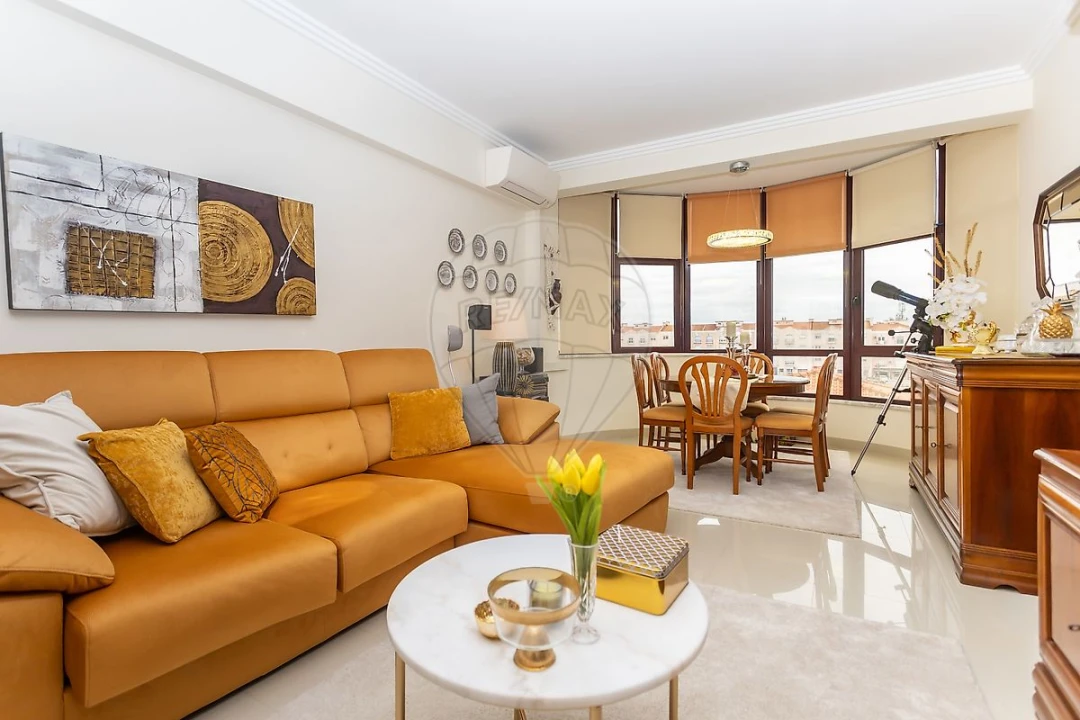 Apartamento T2 para Venda em Pinhal Novo Foto 5