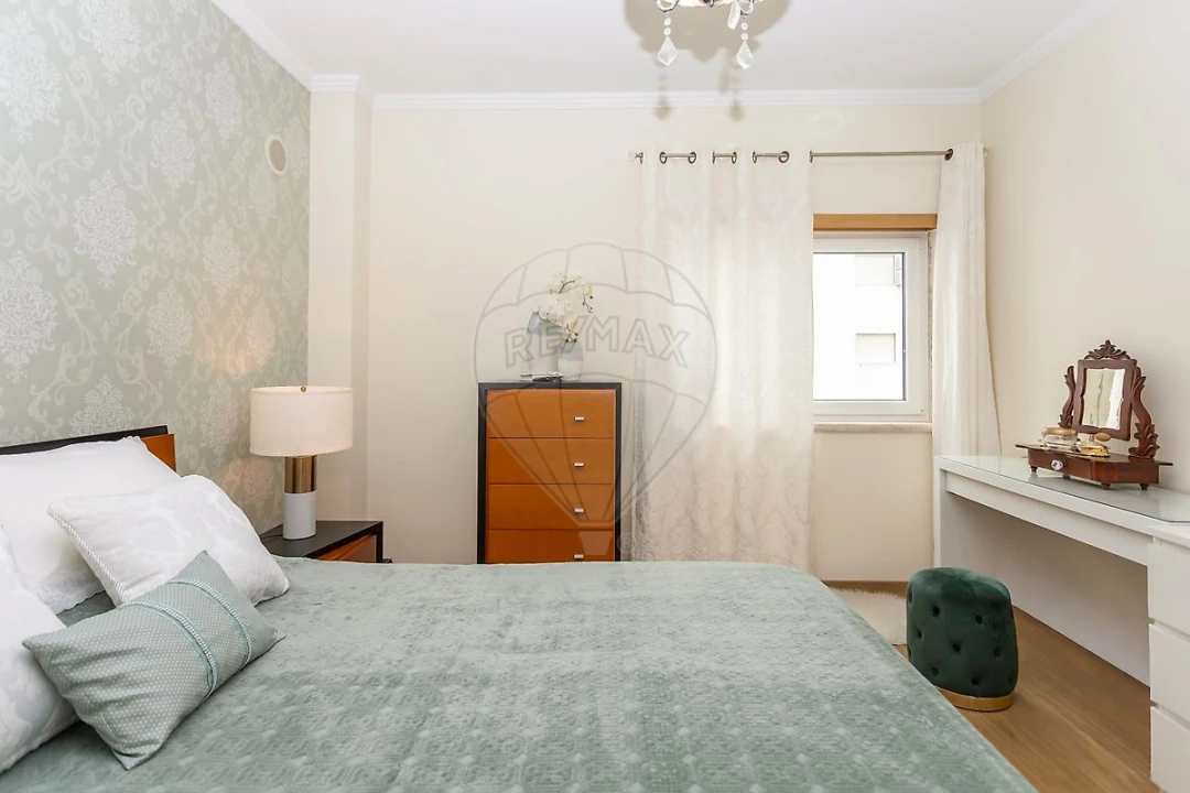 Apartamento T2 para Venda em Pinhal Novo Foto 23