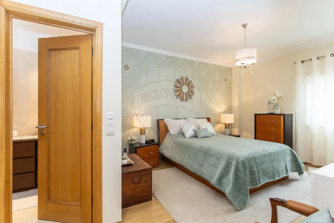 Apartamento T2 para Venda em Pinhal Novo Foto 22