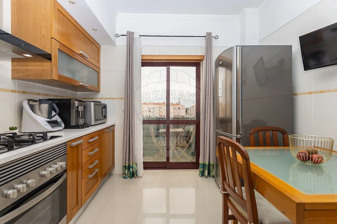 Apartamento T2 para Venda em Pinhal Novo Foto 11