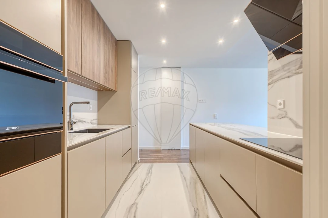 Apartamento T2 para Venda em Santa Marinha e São Pedro da Afurada Foto 13