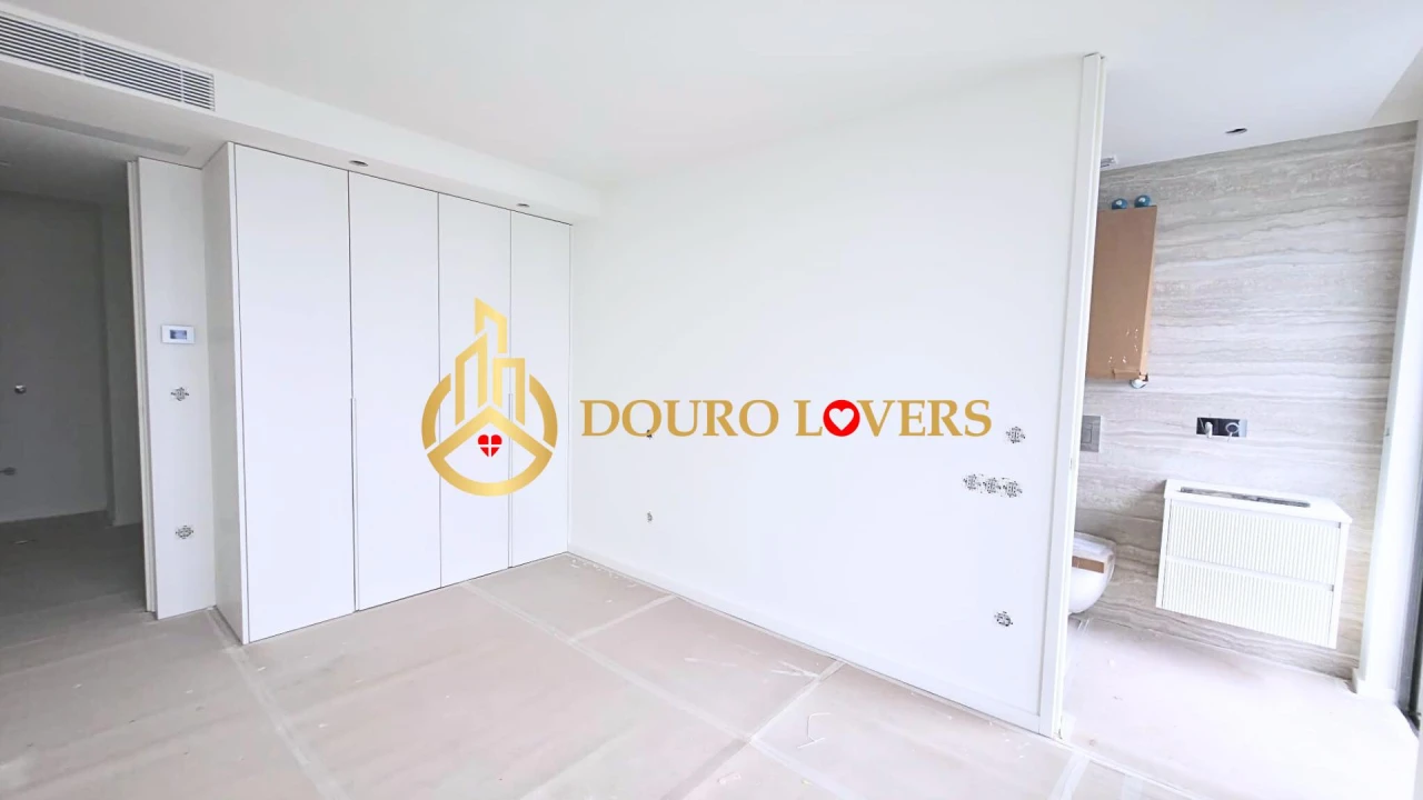 Apartamento T2 para Venda em São Felix da Marinha Foto 10