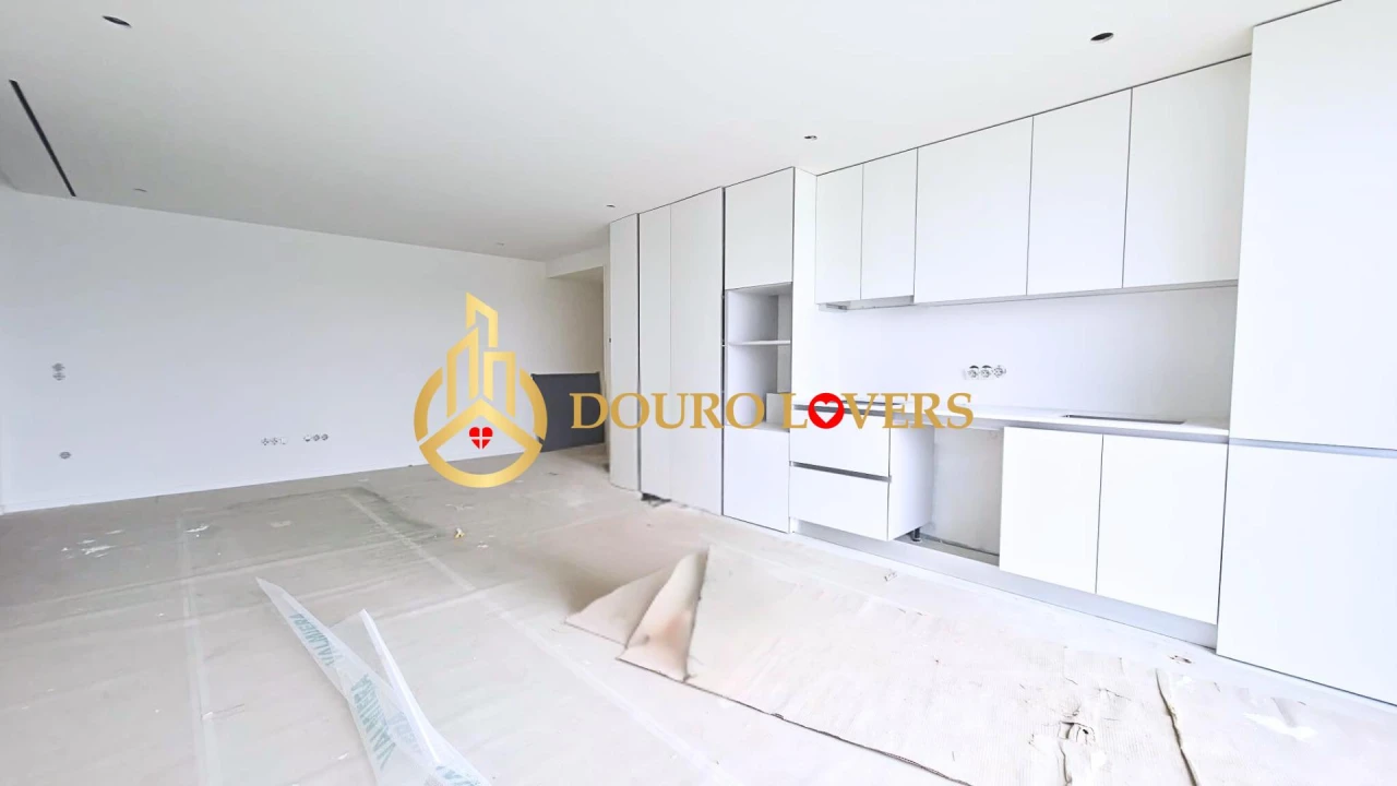 Apartamento T2 para Venda em São Felix da Marinha Foto 2