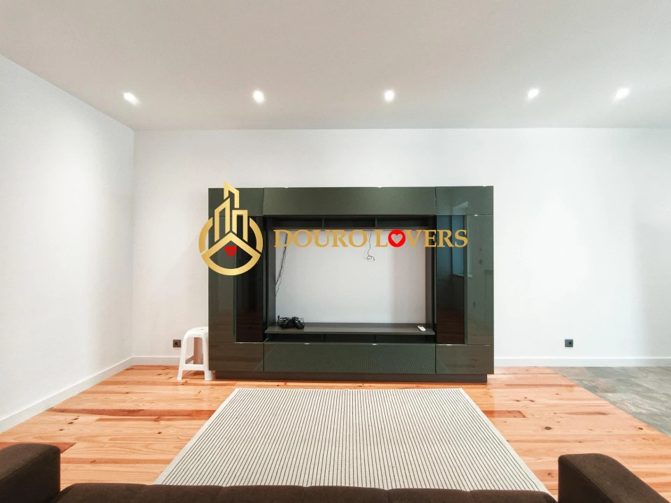Apartamento T2 para Venda em Bonfim Foto 3