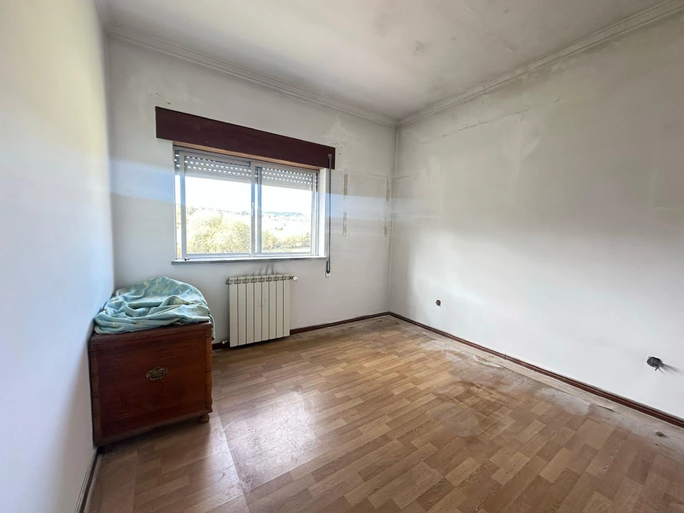 Moradia T3 para Venda em Orgens Foto 13