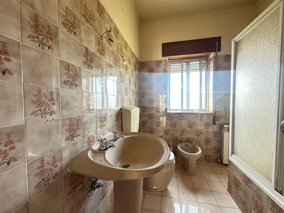 Moradia T3 para Venda em Orgens Foto 37