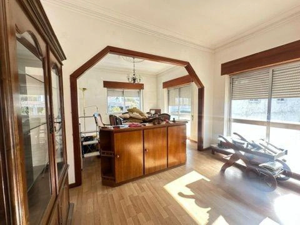 Moradia T3 para Venda em Orgens Foto 7