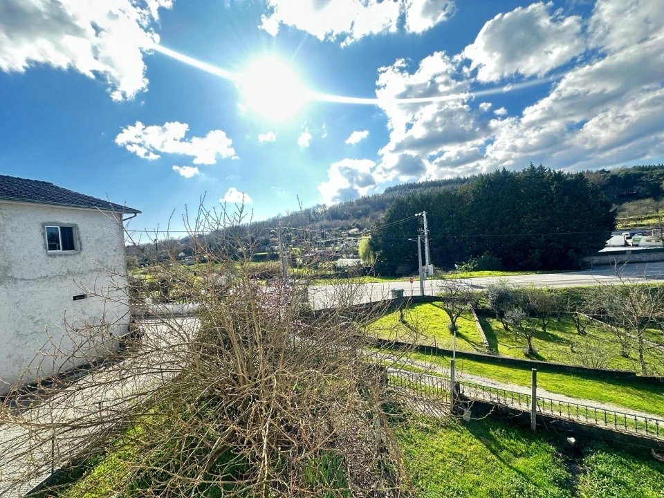 Moradia T3 para Venda em Orgens Foto 40