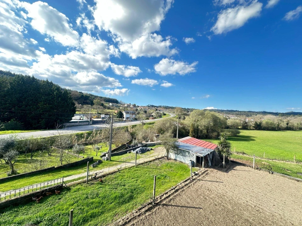 Moradia T3 para Venda em Orgens Foto 41