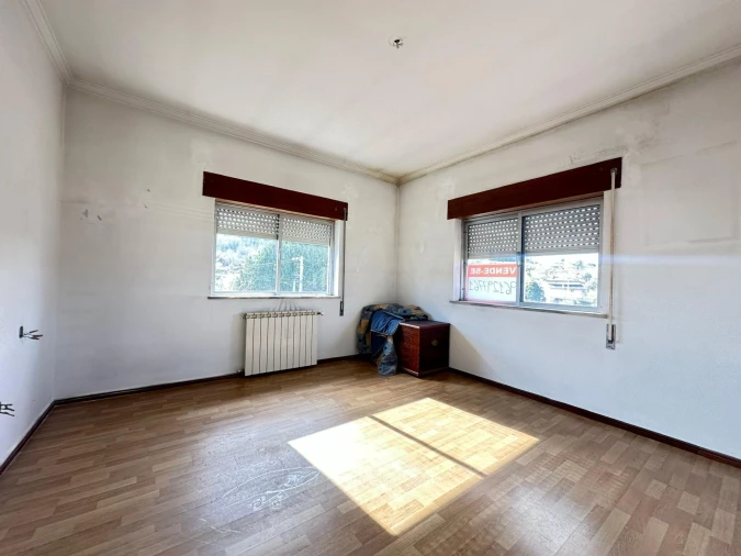 Moradia T3 para Venda em Orgens Foto 14