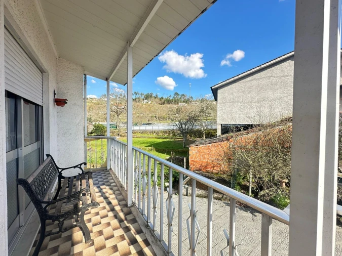 Moradia T3 para Venda em Orgens Foto 29