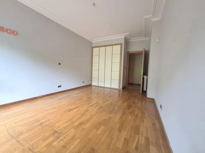 Apartamento T2 para Venda em Vila Franca de Xira Foto 14