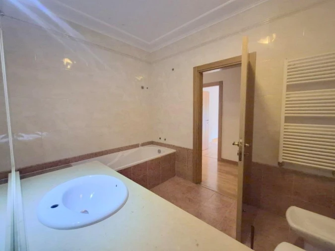 Apartamento T2 para Venda em Vila Franca de Xira Foto 19