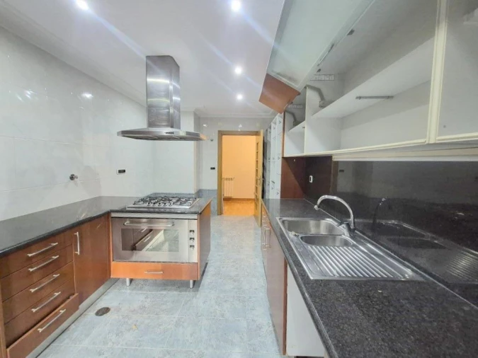 Apartamento T2 para Venda em Vila Franca de Xira Foto 7