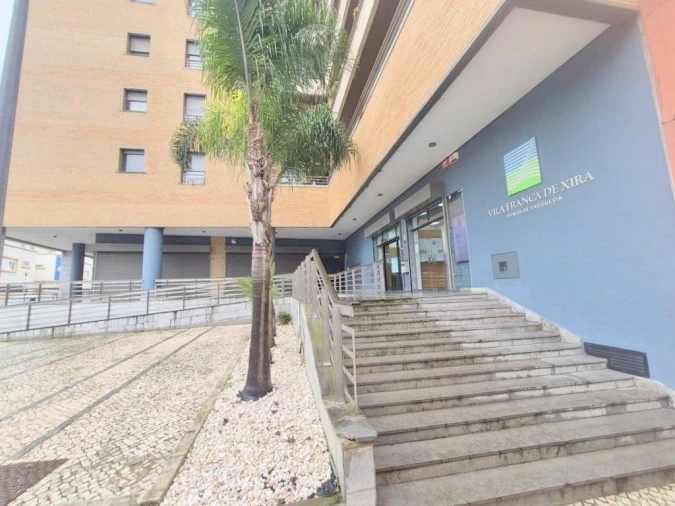 Apartamento T2 para Venda em Vila Franca de Xira Foto 32