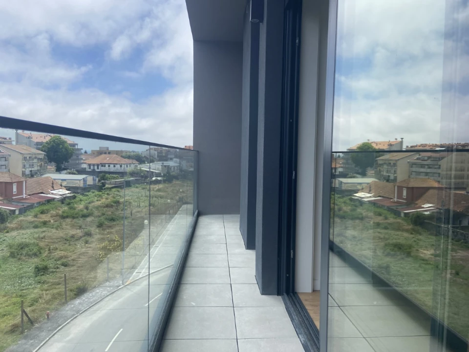 Apartamento T1 para Venda em Pedrouços Foto 3