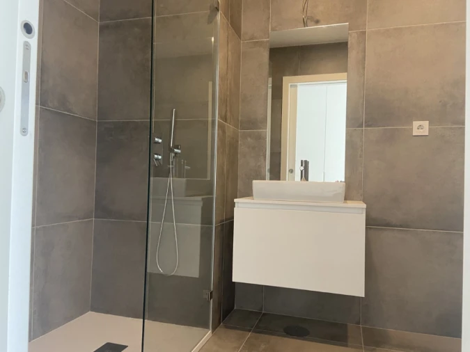 Apartamento T1 para Venda em Pedrouços Foto 6