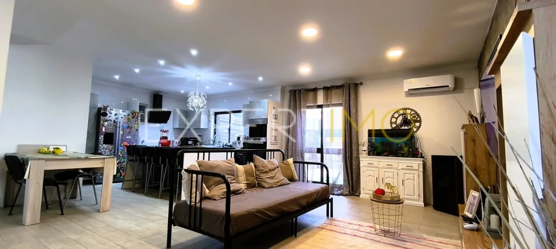 Apartamento T4 para Venda em Sé, Santa Maria e Meixedo Foto 11