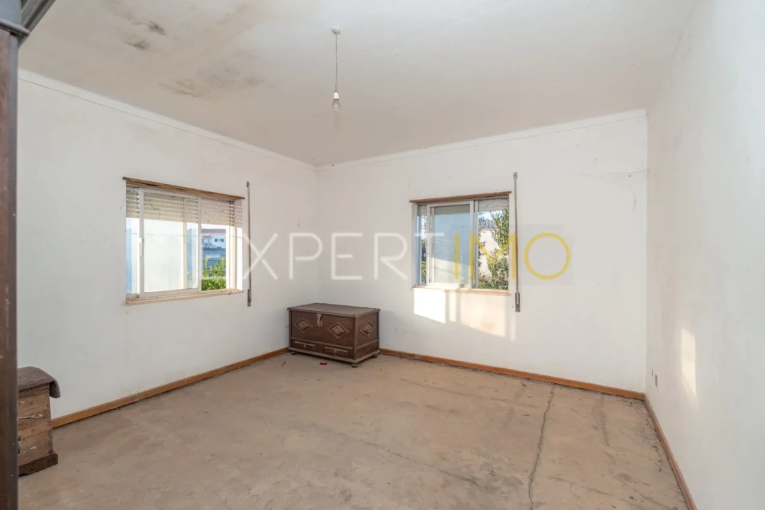 Moradia T3 para Venda em Almalagues Foto 20