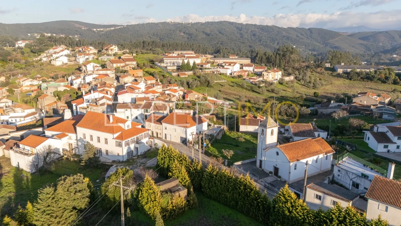 Moradia T3 para Venda em Almalagues Foto 26