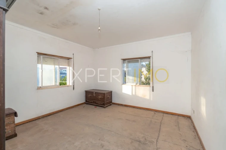 Moradia T3 para Venda em Almalagues Foto 20