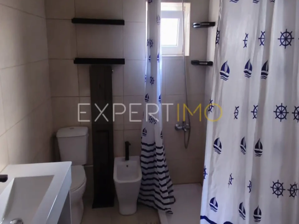 Apartamento T3 para Venda em Sé, Santa Maria e Meixedo Foto 6