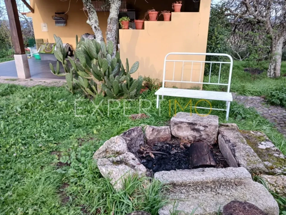 Moradia T4 para Venda em São Paio Foto 14