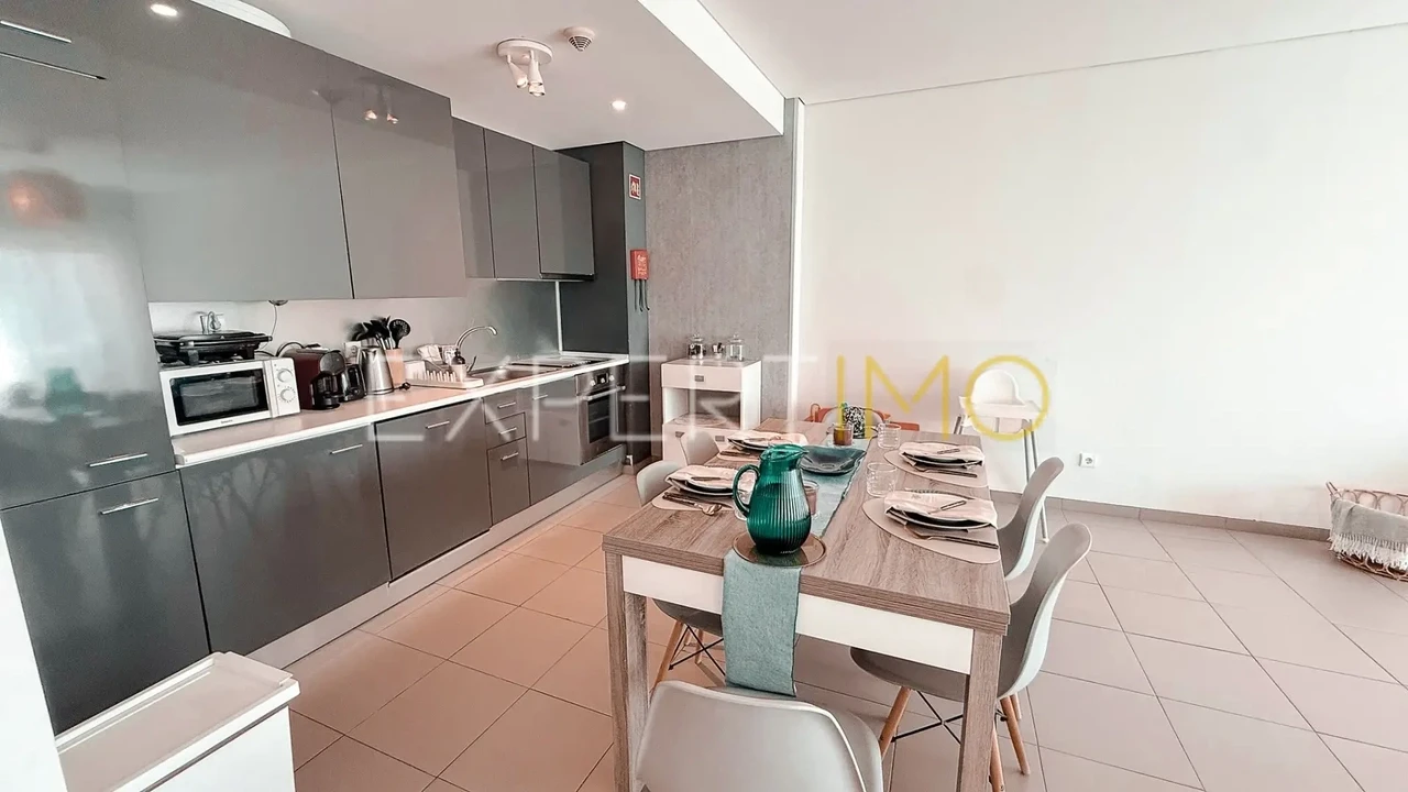 Apartamento T2 para Venda em Portimão Foto 4
