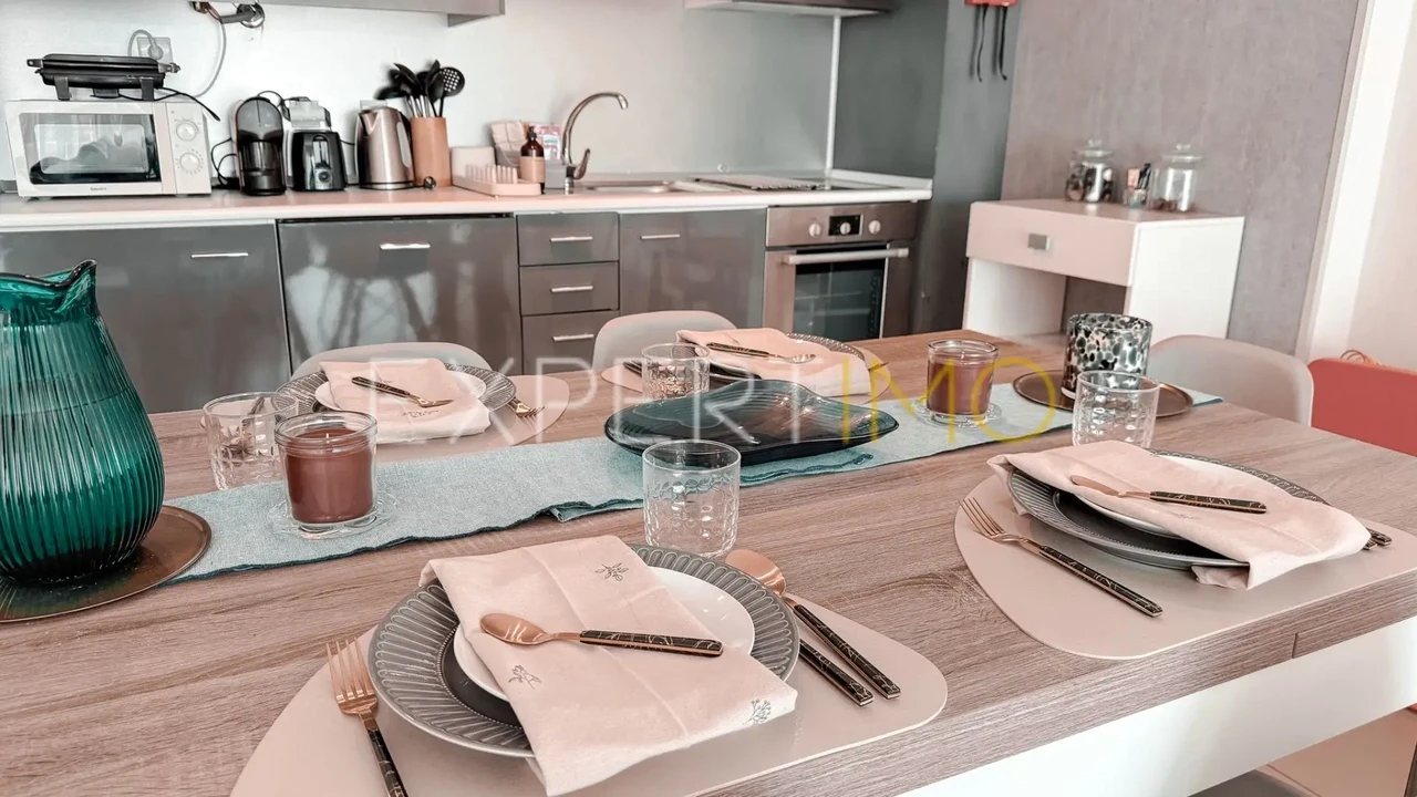 Apartamento T2 para Venda em Portimão Foto 10