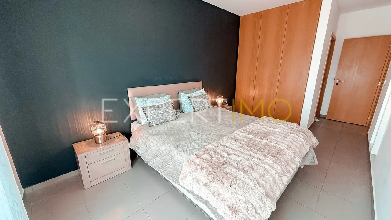 Apartamento T2 para Venda em Portimão Foto 14