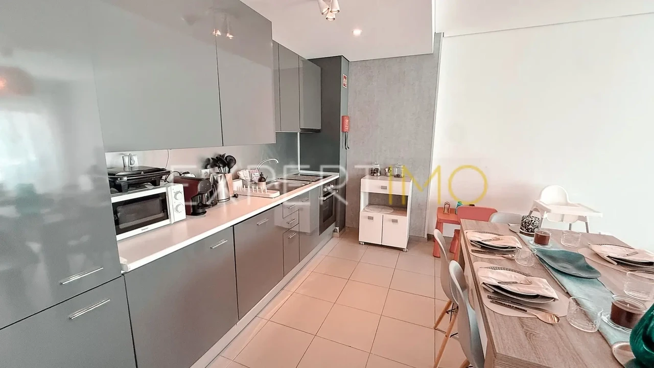 Apartamento T2 para Venda em Portimão Foto 22