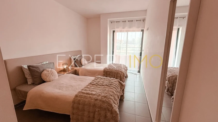 Apartamento T2 para Venda em Portimão Foto 18