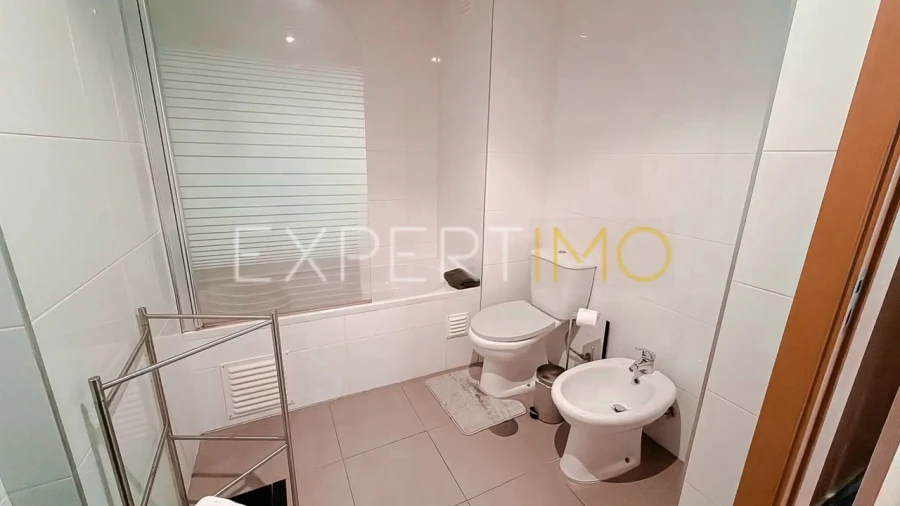 Apartamento T2 para Venda em Portimão Foto 21