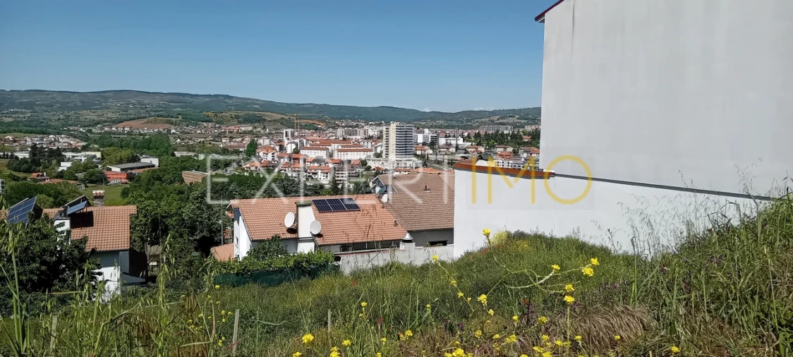 Terreno para Venda em São Pedro de Serracenos Foto 5