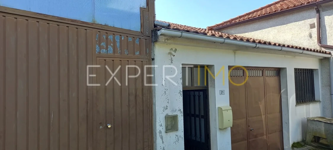 Moradia T3 para Venda em Vila Verde Foto 6