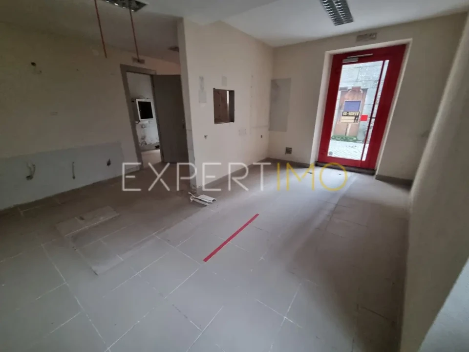 Moradia T2 para Venda em Melo e Nabais Foto 8