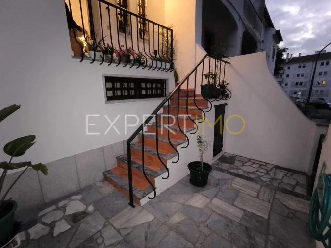 Moradia T4 para Venda em Beja (Santiago Maior e São João Baptista) Foto 3