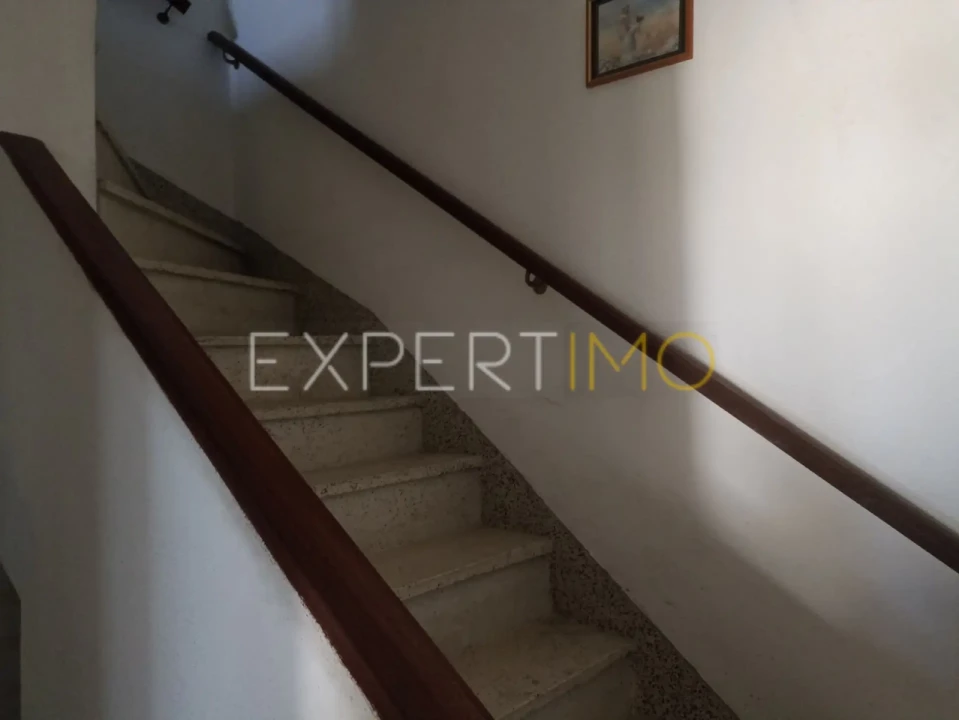 Moradia T3 para Venda em Pega Foto 3