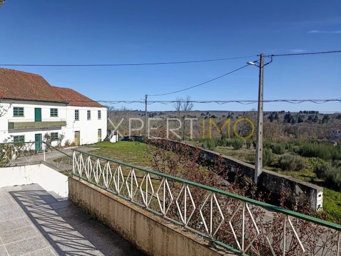 Moradia T3 para Venda em Pega Foto 36