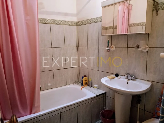 Moradia T3 para Venda em Pega Foto 5